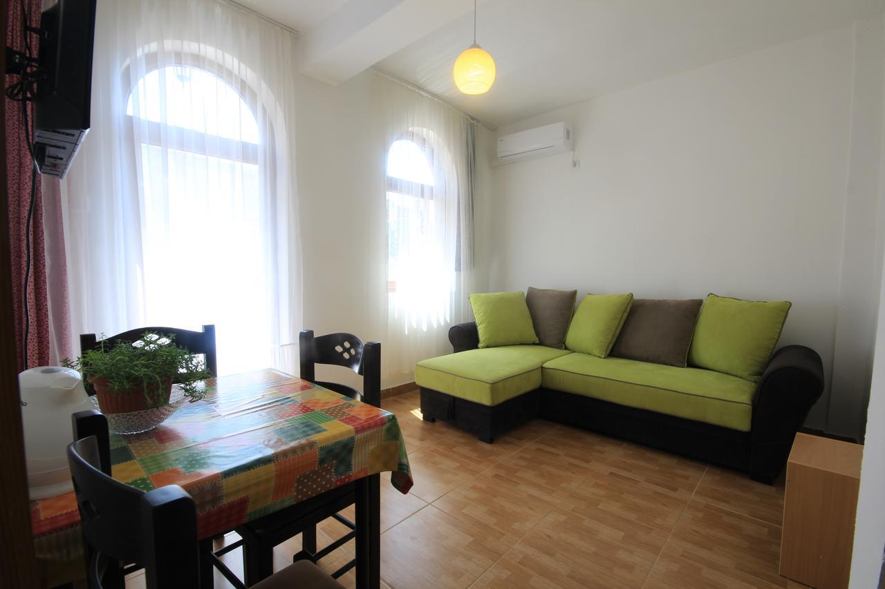 Apartments Olga 威尔帕扎 外观 照片